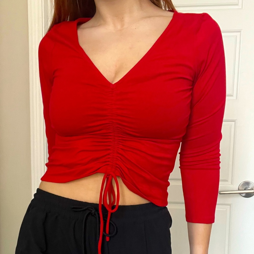 Long sleeve scrunch tie front top